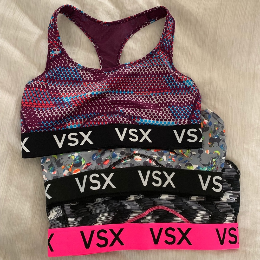 VSX sports bras. Sz LG. New condition .